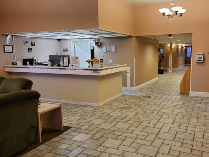 Royal Inn Battle Mountain - image 11