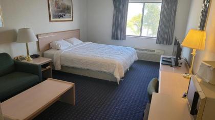 Royal Inn Battle Mountain - image 9