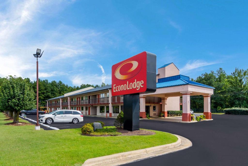 Econo Lodge Rocky Mount - Battleboro - main image