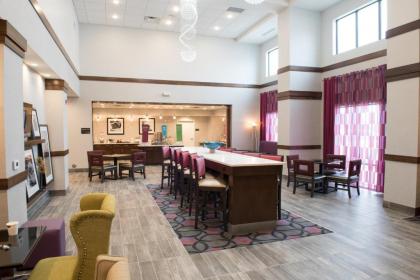 Hampton Inn  Suites Bay City Bay City