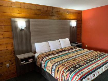 Log Cabin Inn - image 4
