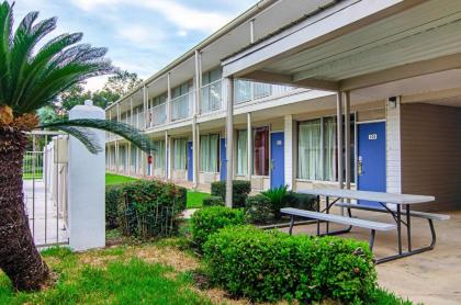 Motel 6-Bay Minette AL - image 13