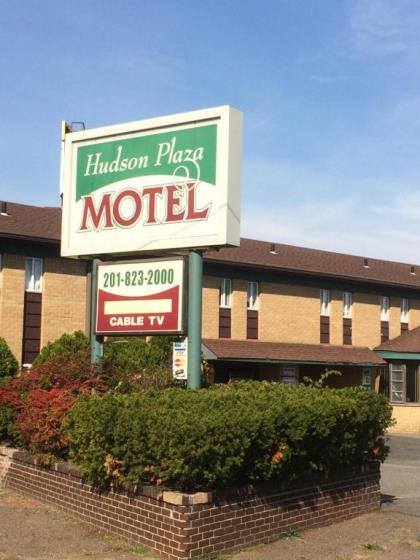 Hudson Plaza Motel