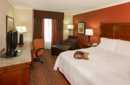 Hampton Inn & Suites Cleveland-Beachwood - image 21