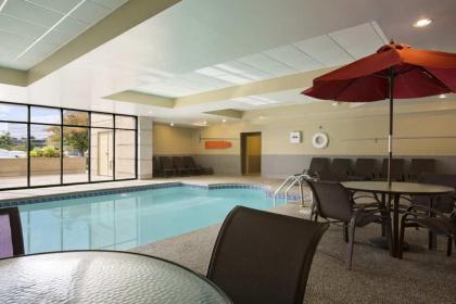 Embassy Suites Cleveland - Beachwood - image 21