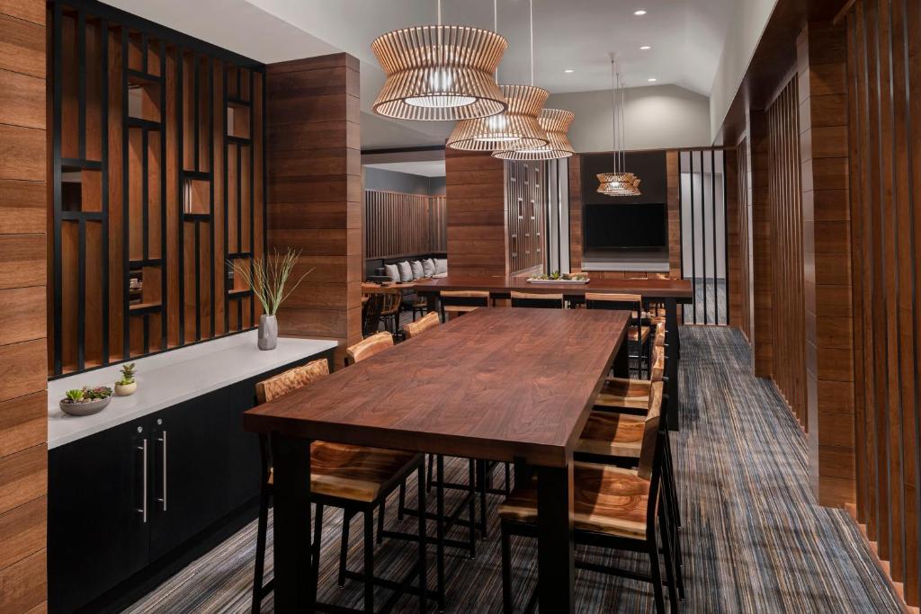 Cleveland Marriott East - image 5