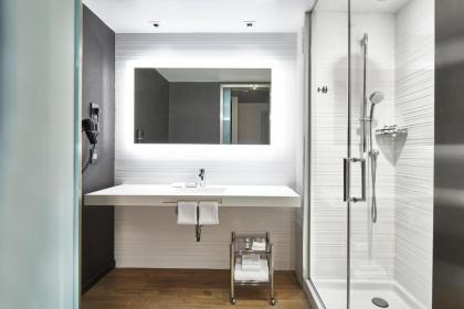 AC Hotel by Marriott Cleveland Beachwood - image 13
