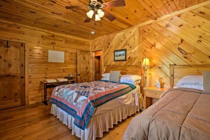 Pet-Friendly Cabin with WiFi in Daniel Boone NF - image 14