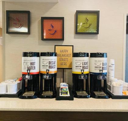 Hampton Inn Beaufort - image 8