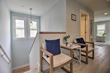 NEW! Fully Renovated 2 Bed 2 Bath Apartment in Downtown Beaufort - image 8