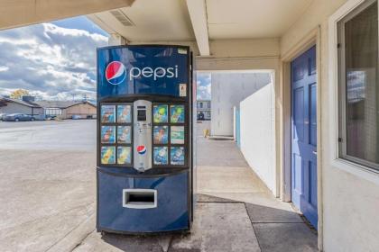 Motel 6-Beaverton OR - image 4