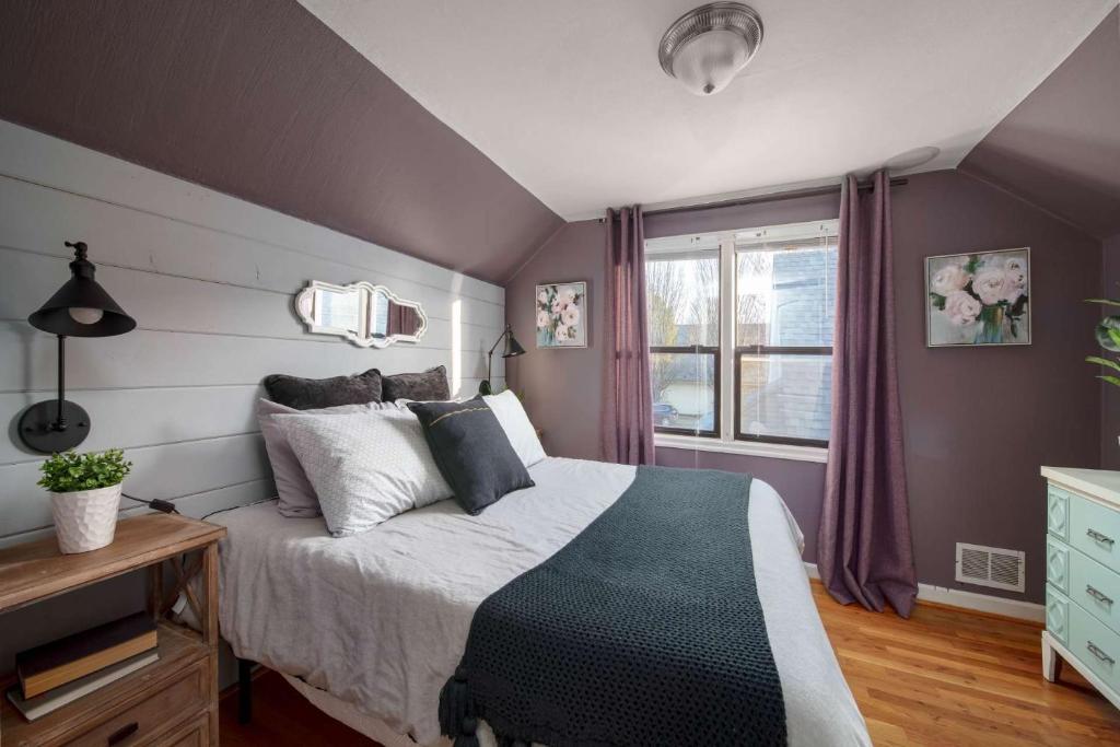 Watson Avenue Villa - image 3