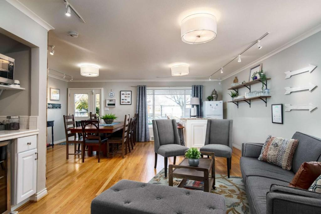 Watson Avenue Villa - image 5