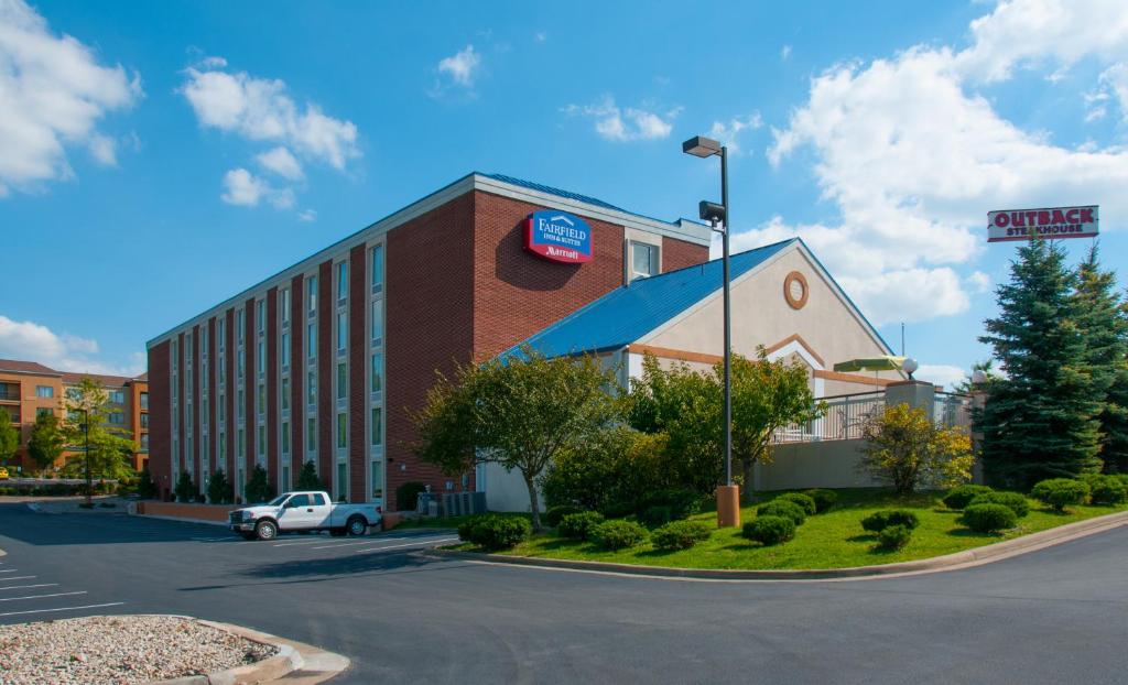 Fairfield Inn and Suites Beckley - main image