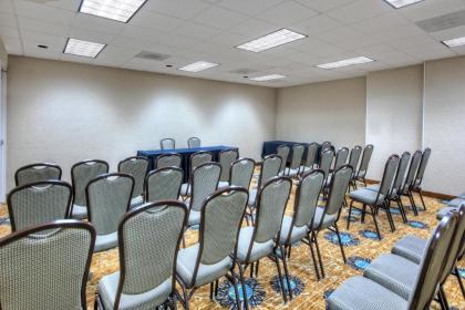 Holiday Inn Hotel Dallas DFW Airport West an IHG Hotel - image 11