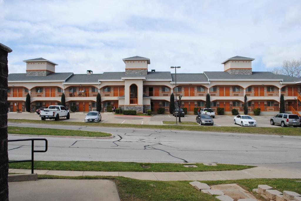 Bestway Inn - image 7