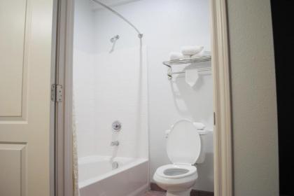 Bestway Inn - image 9