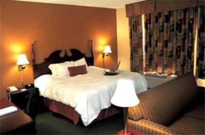 Hampton Inn Bedford - image 8