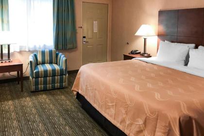 Quality Inn Bedford - image 4