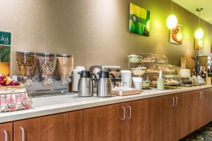 Quality Inn Bedford - image 6