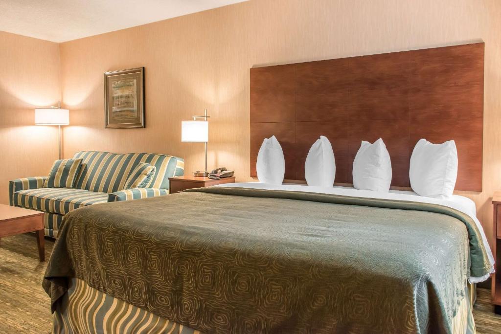 Quality Inn Bedford - image 7