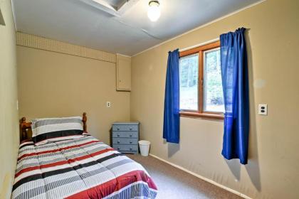Bedford Cabin - Perfect for Hunting and Fishing - image 8