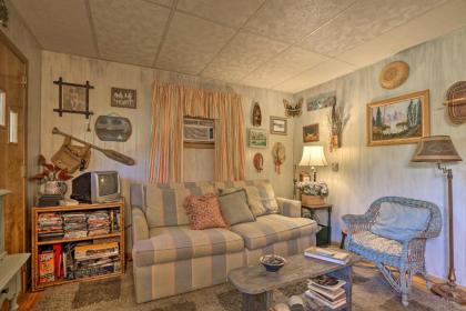 Wee Humble Cottage with Hunting and Canoeing! - image 13