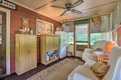 Wee Humble Cottage with Hunting and Canoeing! - image 15