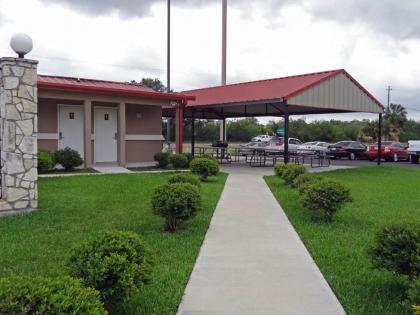 SureStay Plus Hotel by Best Western Beeville - image 14