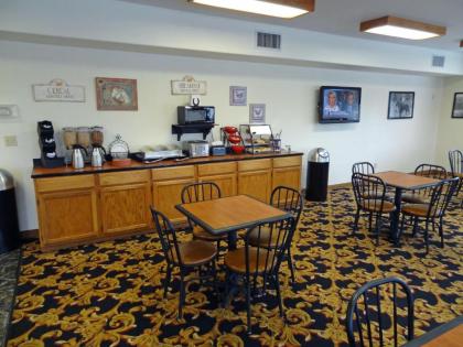 SureStay Plus Hotel by Best Western Beeville - image 15