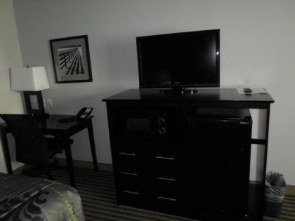 Studio 6-Beeville TX - image 8
