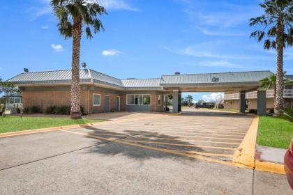 Rodeway Inn - image 4