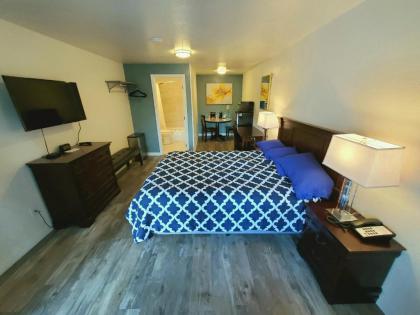 Belfair Motel