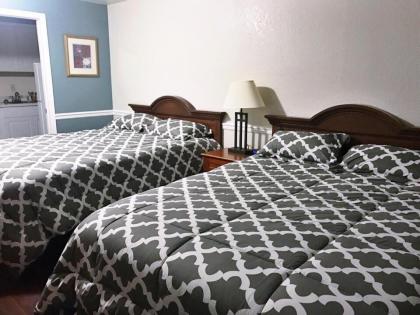 Belfair Motel - image 3