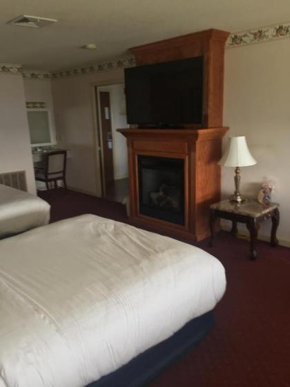 Fireside Inn & Suites - image 15
