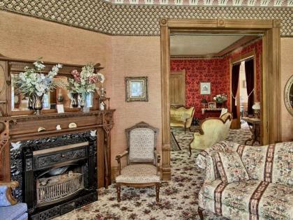 Grand Victorian B&B Inn - image 15