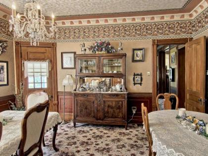 Grand Victorian B&B Inn - image 8