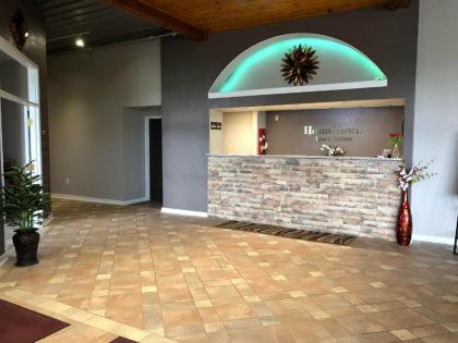 HomeTown Inn and Suites Belle Plaine - image 6