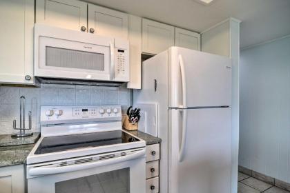 Breezy Belleair Beach Condo - 12 Steps to Shore! - image 12