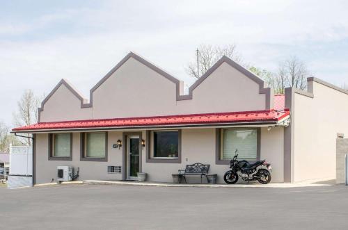 Econo Lodge Bellefonte - main image