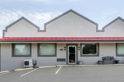 Econo Lodge Bellefonte - image 3