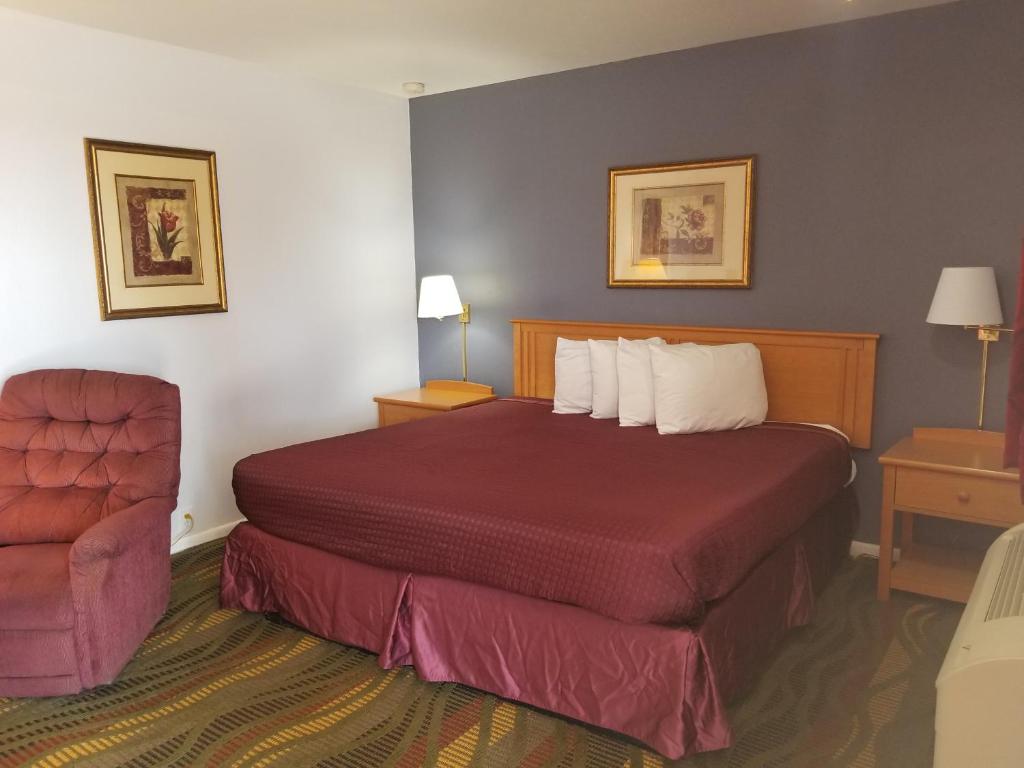 Americas Best Value Inn Belleville - image 4
