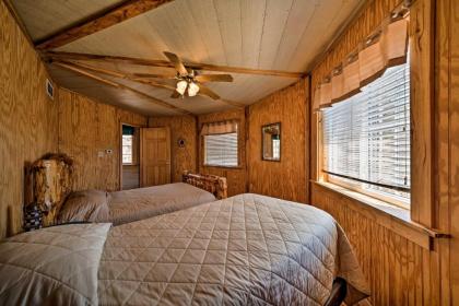 Hidden Cabin with 200 Acres about 10 Miles to State Park! - image 12