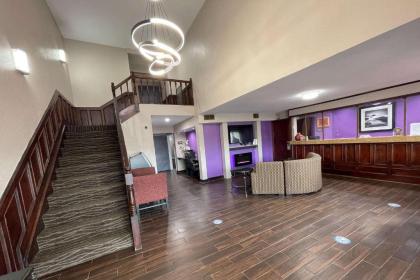 SureStay Plus Hotel by Best Western Omaha South
