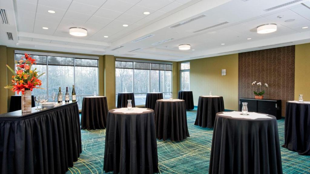 TownePlace Suites by Marriott Bellingham - image 5
