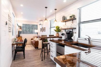 the Live Oak tiny Container home near magnolia Texas