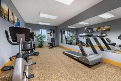 Comfort Inn Splash Harbor - image 13