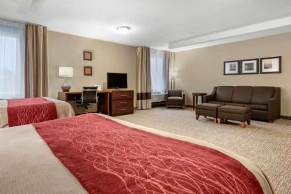 Comfort Inn Splash Harbor - image 8