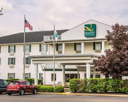 Quality Inn  Suites Bellville   mansfield Ohio