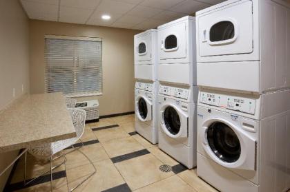 Candlewood Suites Bemidji - Paul Bunyan - image 8